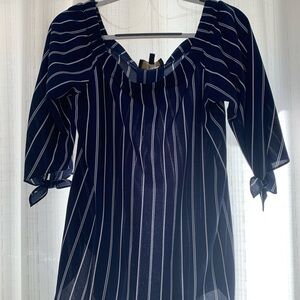 Beautiful half sleeve dress shirt.